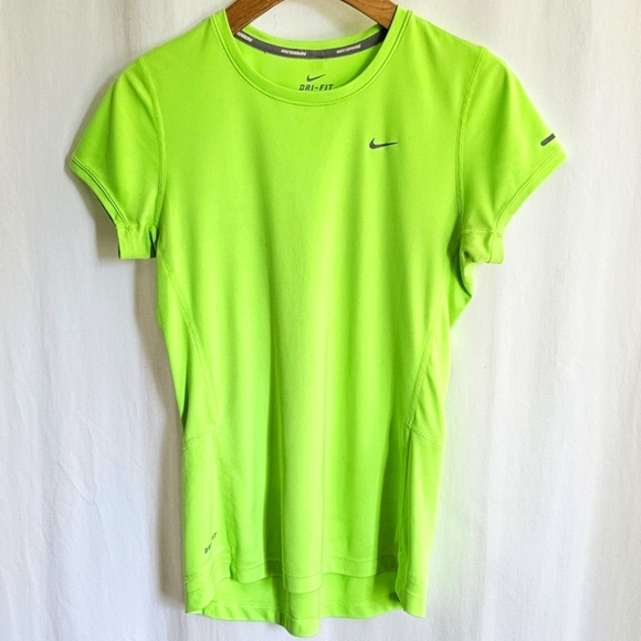 Nike Running Neon Green Short Sleeve Dri-Fit Miler Running T-Shirt - Picture 9 of 16